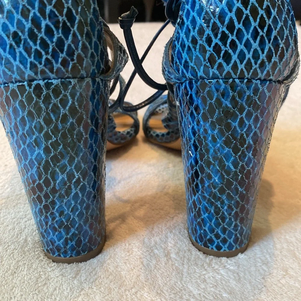Banana Republic faux blue black snakeskin high heel lace up gladiator sandals 7M